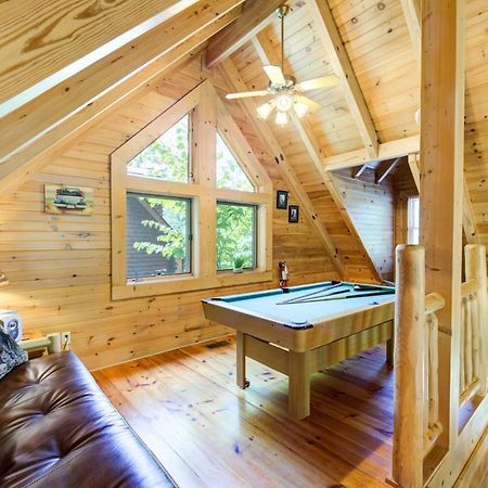 Villa Bear Naked Pigeon Forge Exterior foto